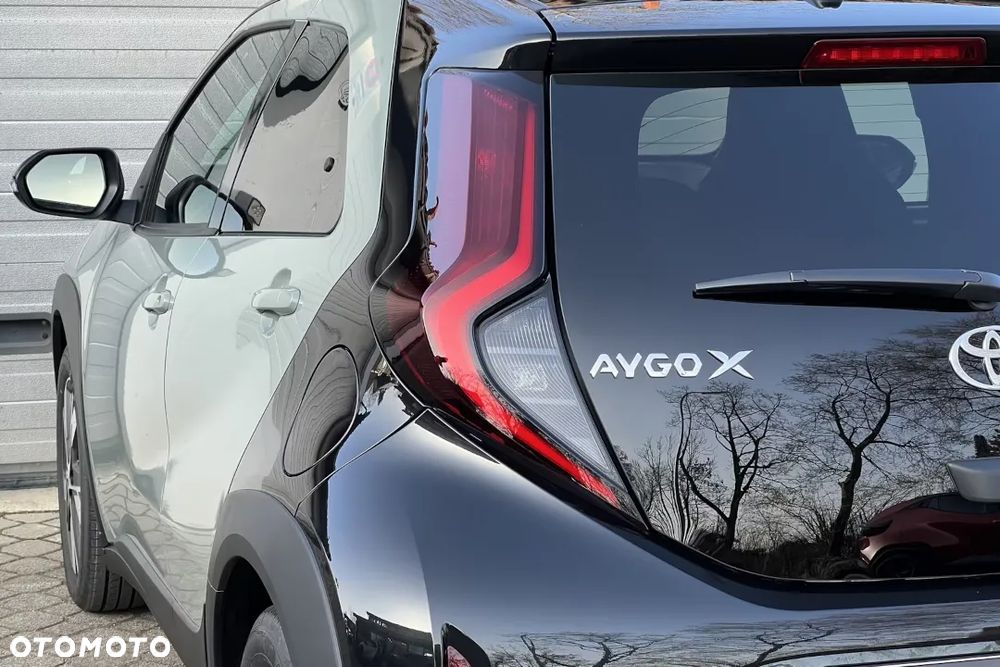 Toyota Aygo X Hybrid 1.5 Style e-CVT - 7