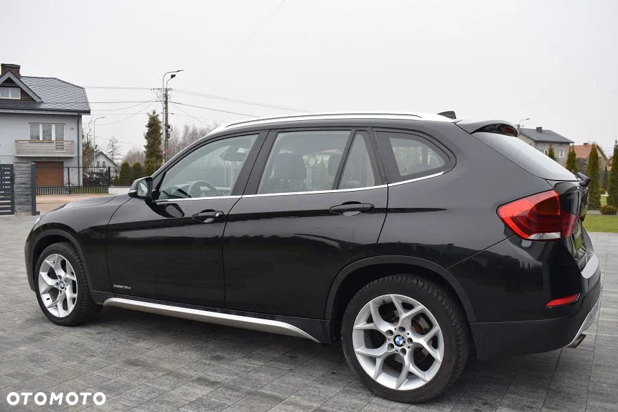 BMW X1 xDrive18d xLine - 4