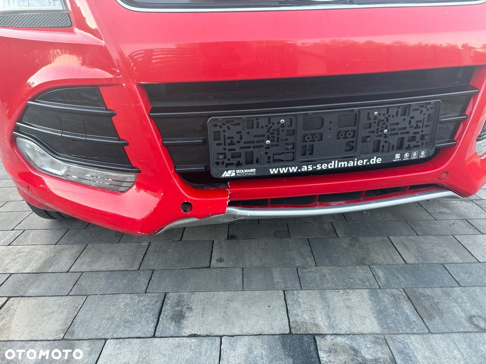 Ford Kuga 2.0 TDCi 2x4 Titanium - 24