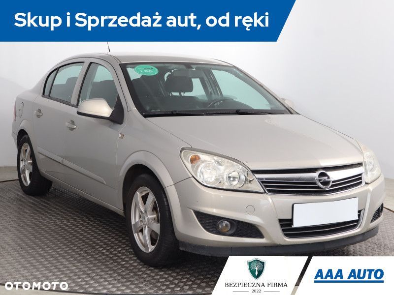 Opel Astra - 2