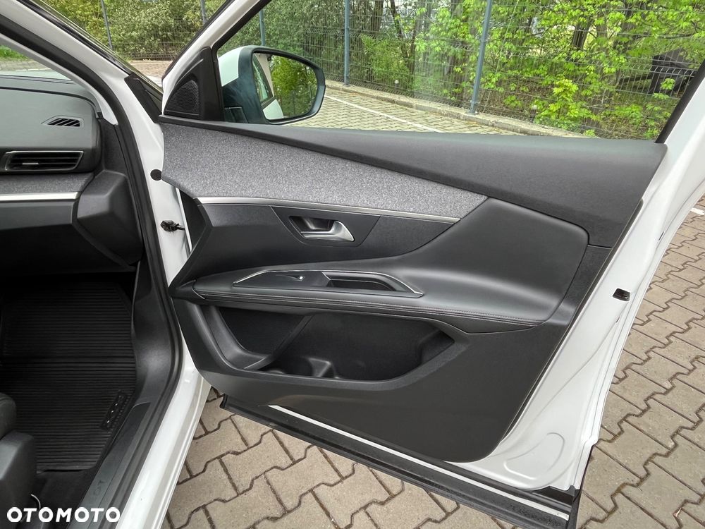 Peugeot 3008 BlueHDi 130 Stop & Start Allure - 30