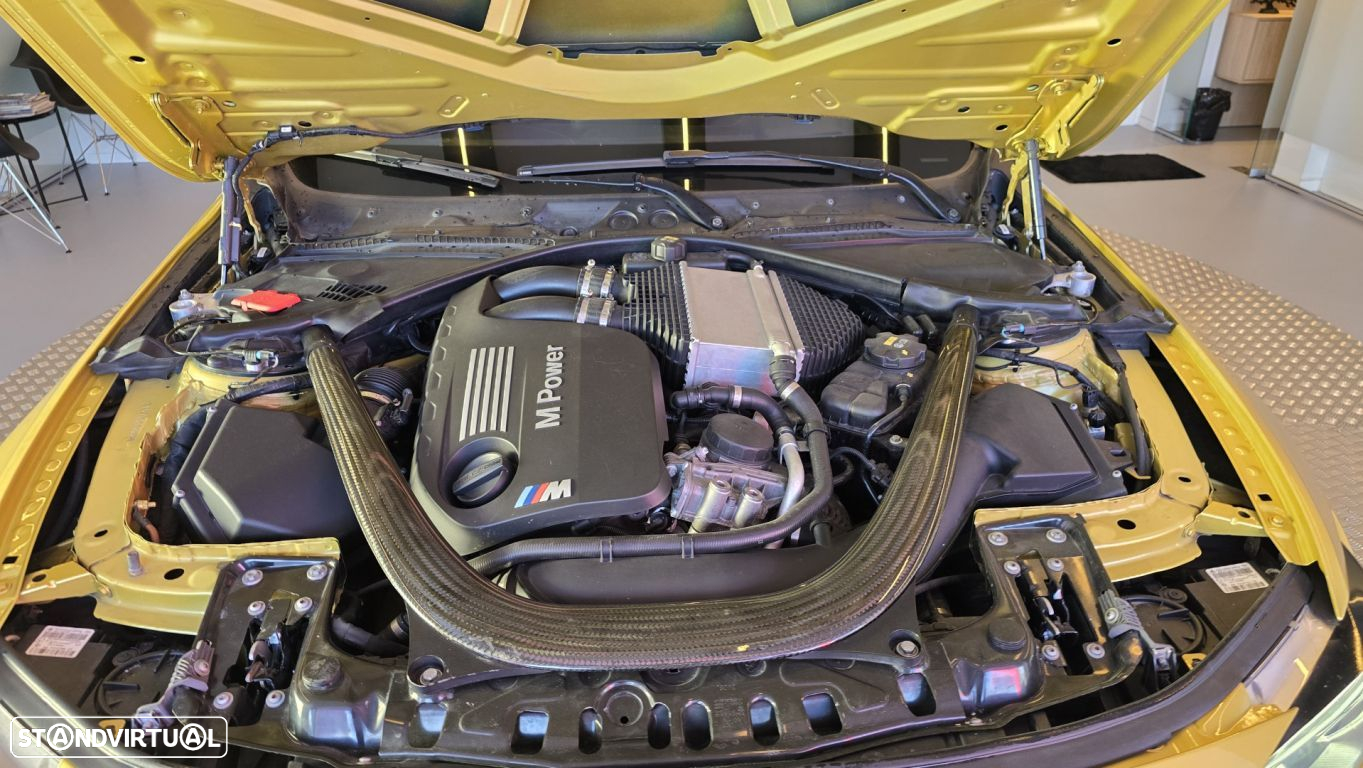 BMW M4 Auto - 27