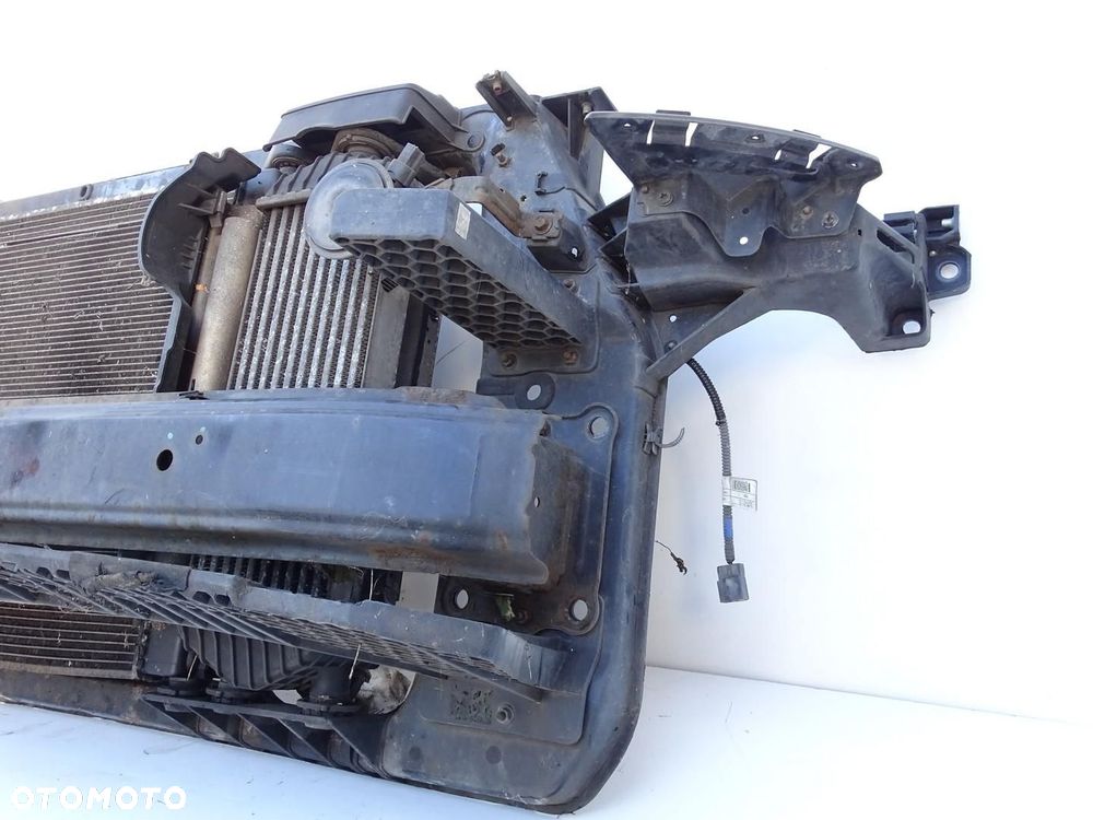 PAS PRZEDNI KOMPLETNY CHŁODNICE BELKA 1.7 CRDI HYUNDAI IX35 09-15r - 8
