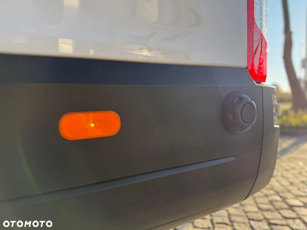 Ford Transit VAN - 19