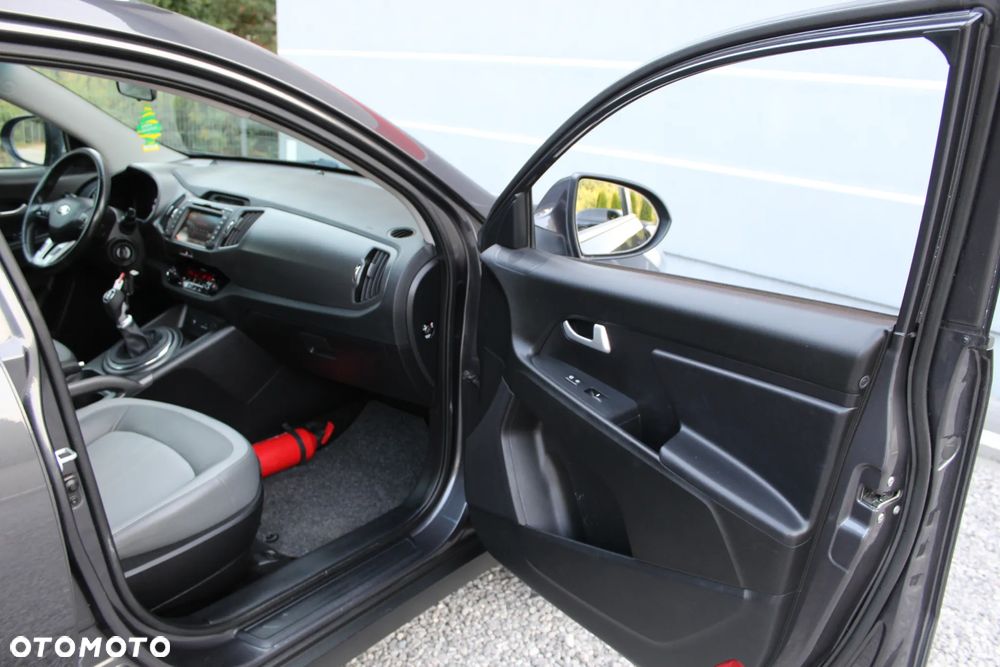 Kia Sportage 1.7 CRDI 2WD Attract - 20