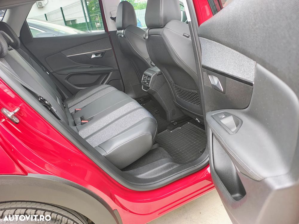 Peugeot 3008 PureTech 130 Stop & Start Allure - 31