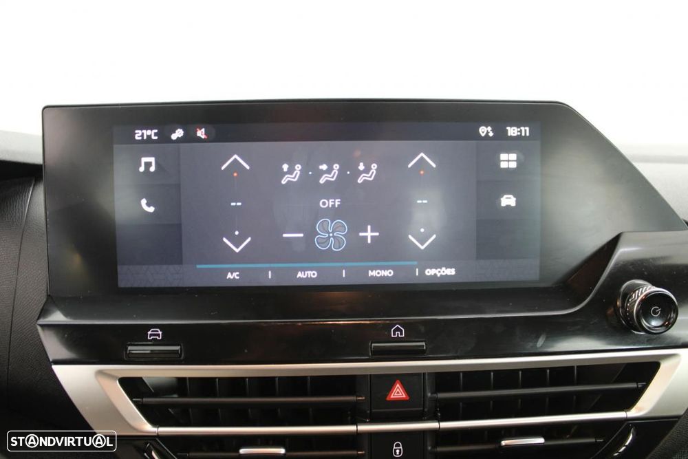Citroën e-C4 X 54 kWh Autonomia Alargada Plus - 24