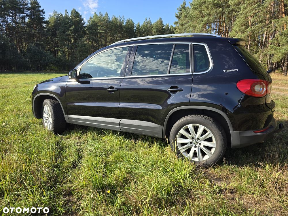 Volkswagen Tiguan - 2