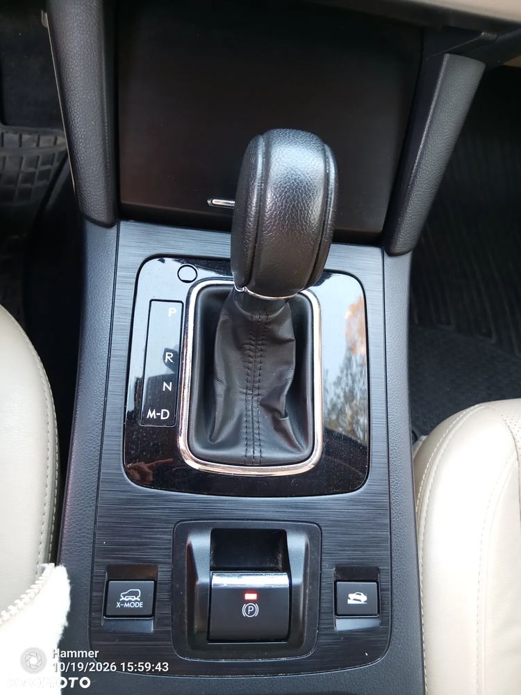 Subaru Outback 2.0D Exclusive Lineartronic - 12