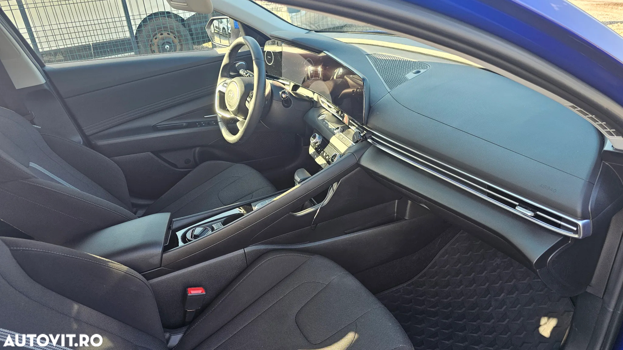 Hyundai Elantra 1.6 l 123 CP CVT Highway - 21