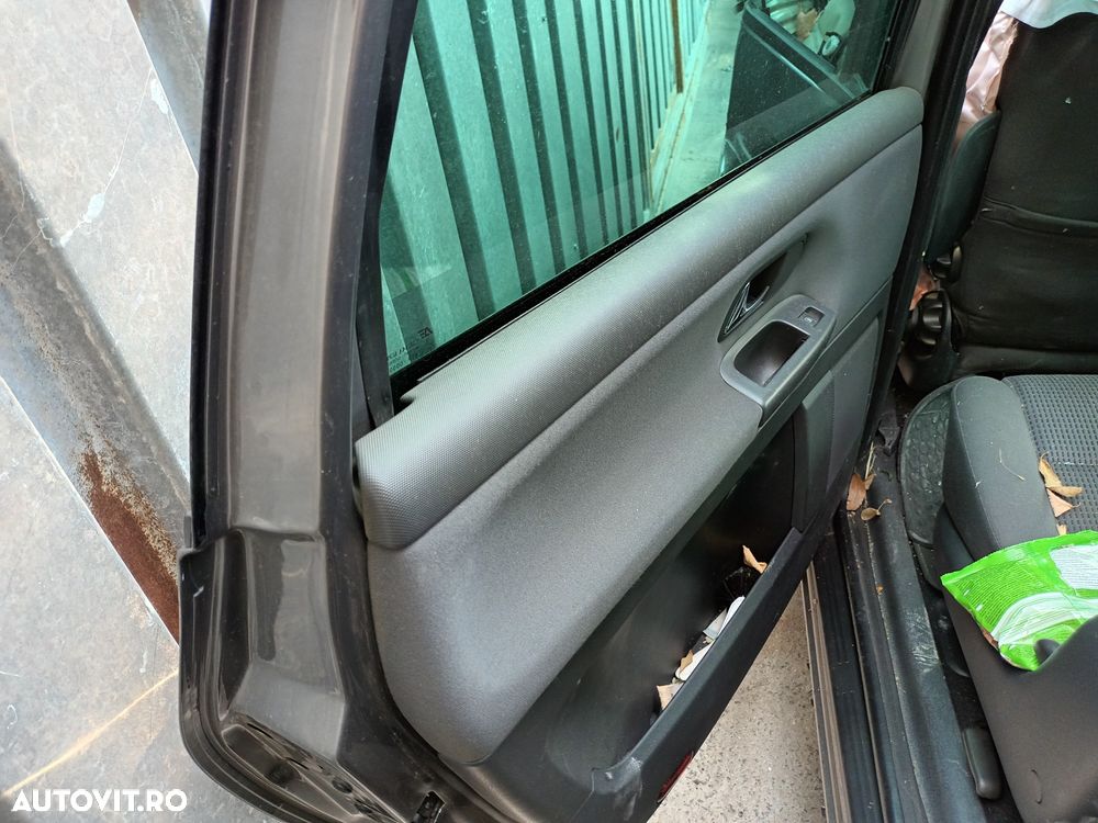 Dezmembrari  VW SHARAN (7M)  1995  > 2010 2.0 TDI Motorina - 13