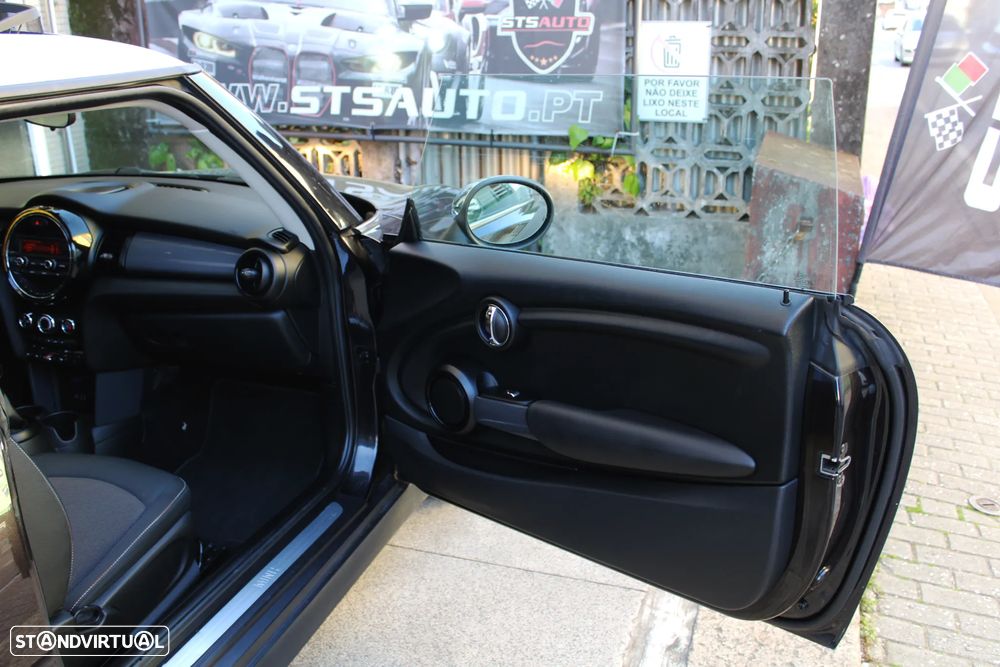 MINI 3 Portas Cooper D Metropolitan - 25