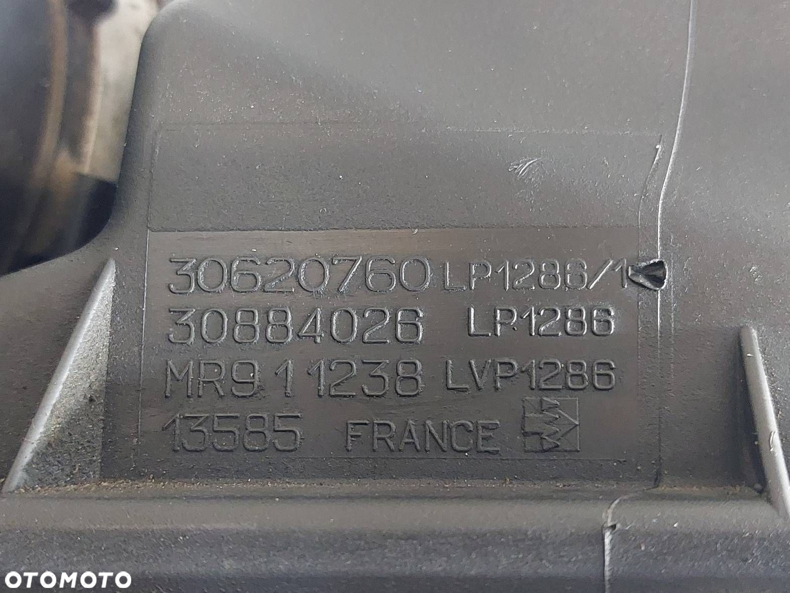 OBUDOWA FILTRA PRZEPŁYWOMIERZ DOLOT VOLVO S40 V40 I 1.9 DI 30620760 - 5