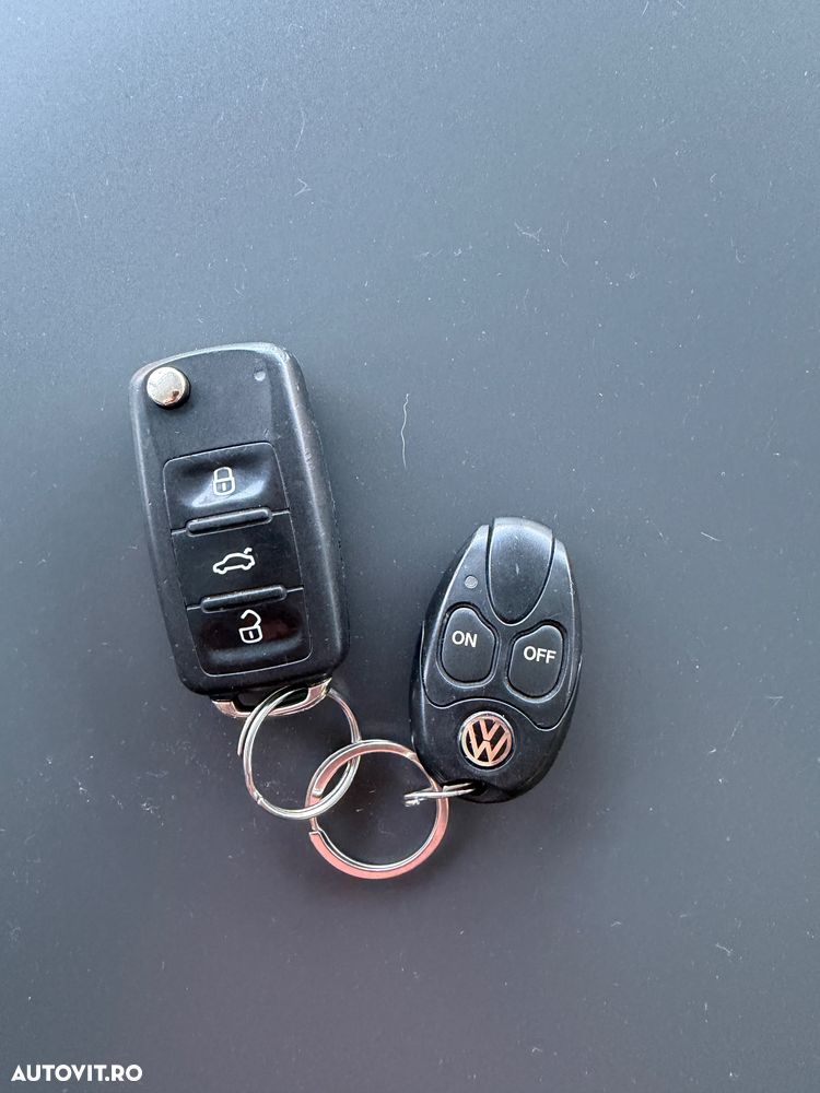 Volkswagen Tiguan 2.0 TDI 4Motion DSG BMT Sport & Style - 30