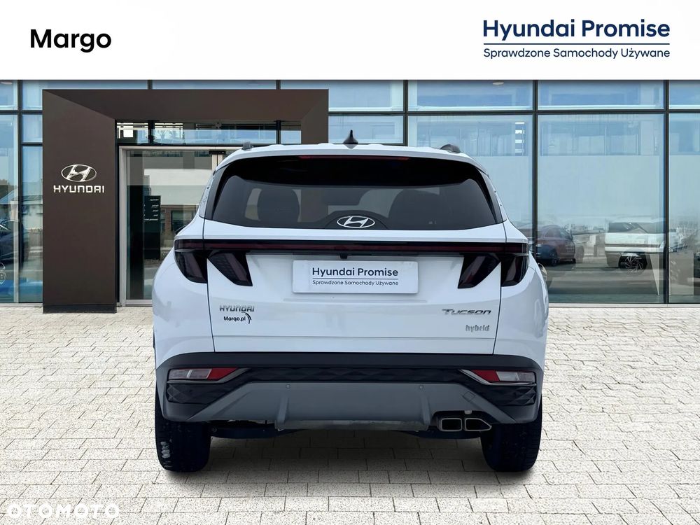 Hyundai Tucson 1.6 T-GDi HEV Executive 2WD - 11