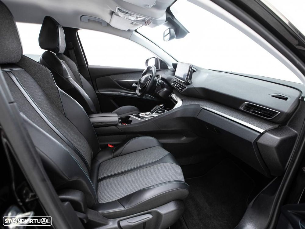 Peugeot 5008 - 9