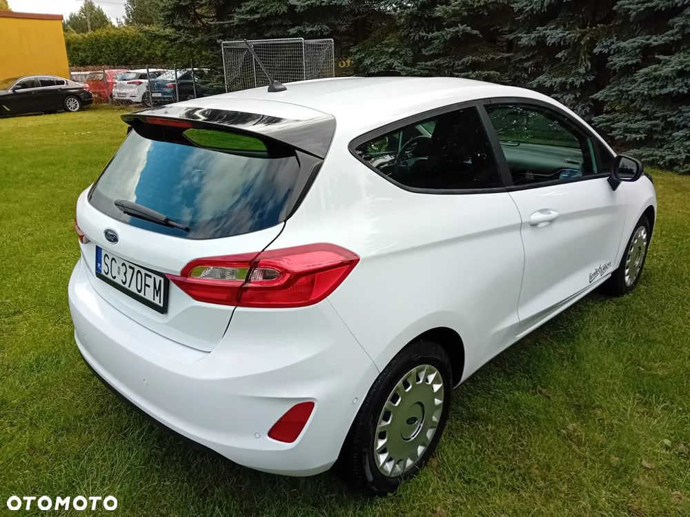 Ford Fiesta 1.1 S&S TREND - 17