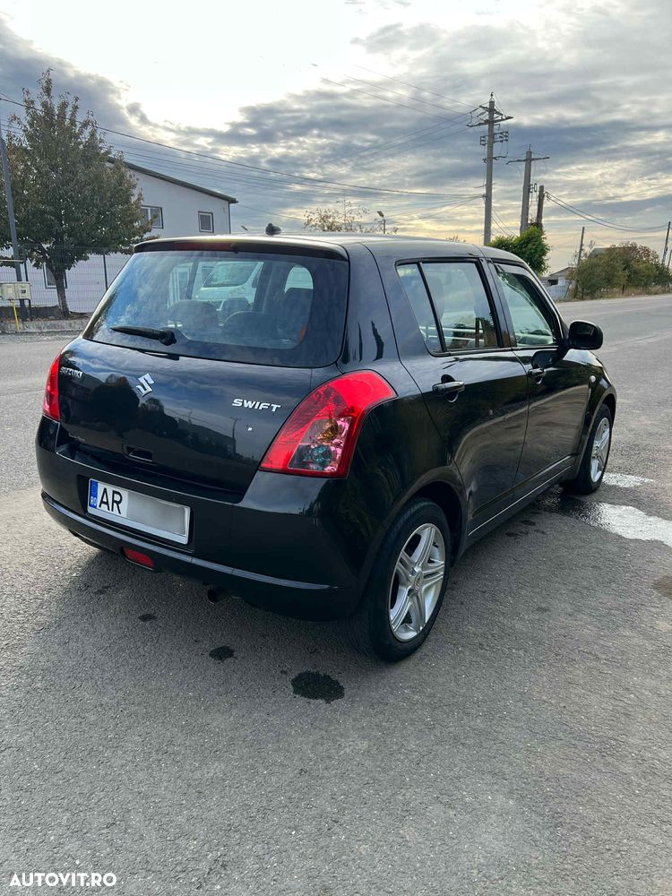 Suzuki Swift 1.3 Comfort - 4
