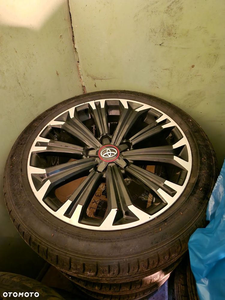 Toyota Corolla 2.0 Hybrid GR Sport - 11