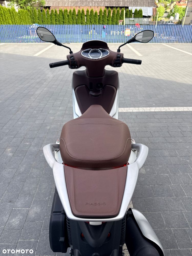 Piaggio Medley - 16