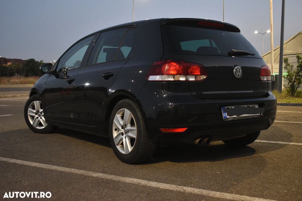 Volkswagen Golf - 3