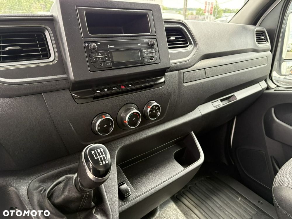 Renault Master - 10