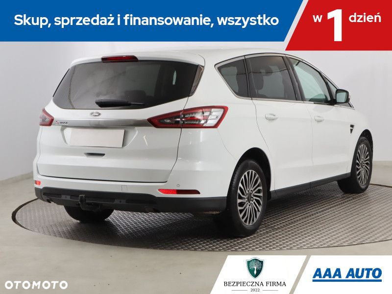 Ford S-Max - 6