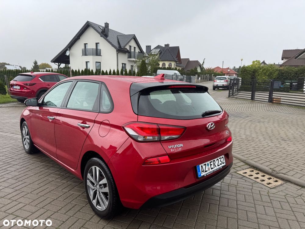 Hyundai i30 1.4 T-GDI Fastback Premium - 10