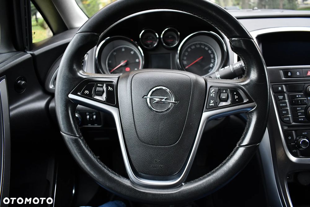 Opel Astra 1.7 CDTI DPF Cosmo - 5