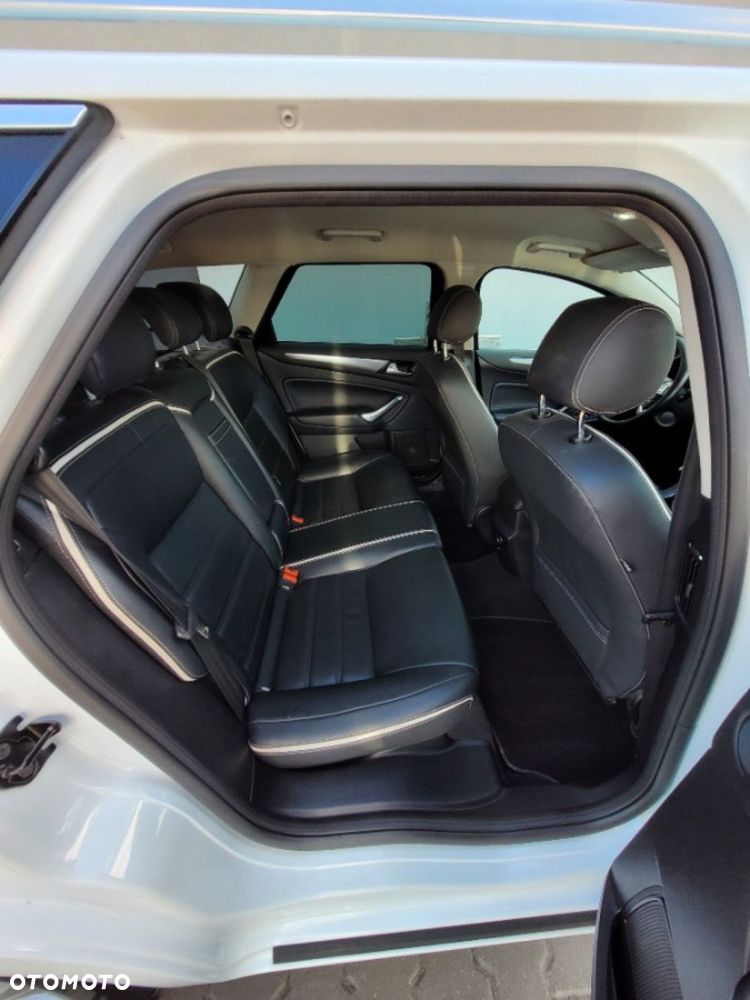 Ford Mondeo 2.0 TDCi Titanium - 17