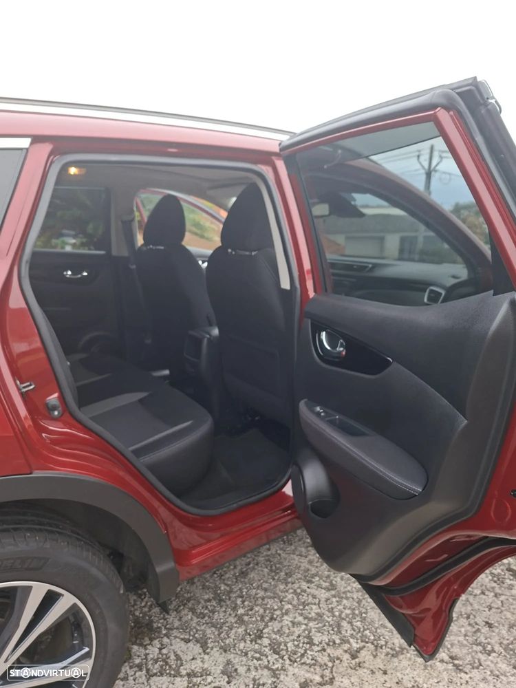 Nissan Qashqai 1.3 DIG-T N-Connecta - 12