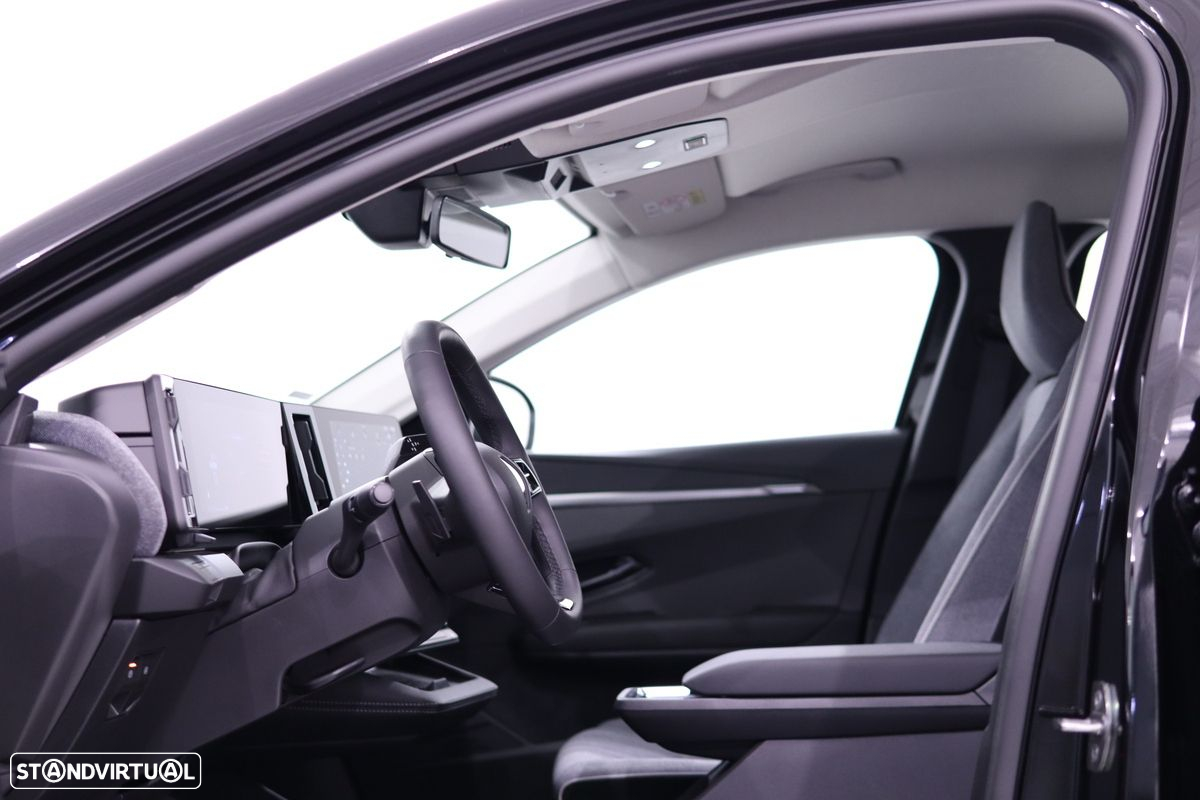 Renault Mégane E-Tech - 27