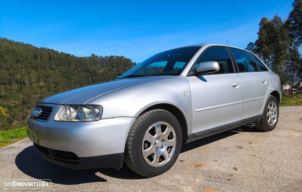 Audi A3 1.6 Ambition - 2