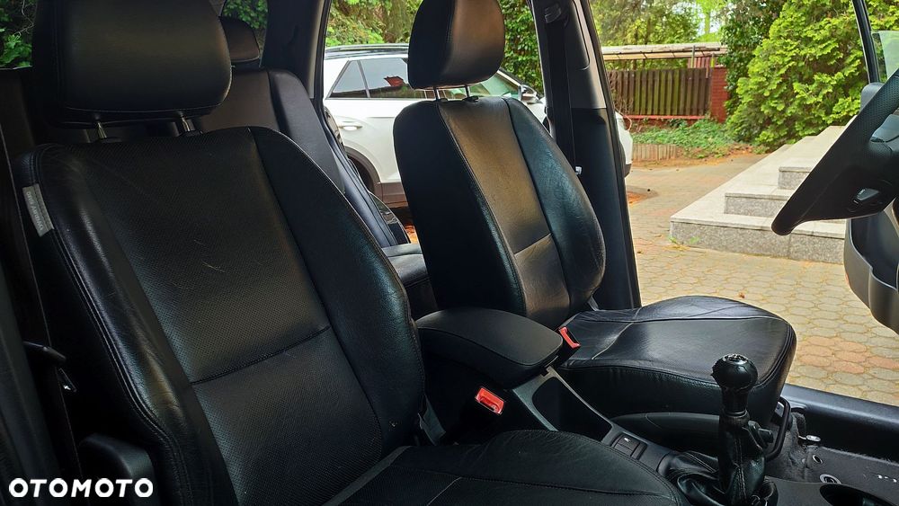 Kia Sportage 2.0 Freedom + - 22
