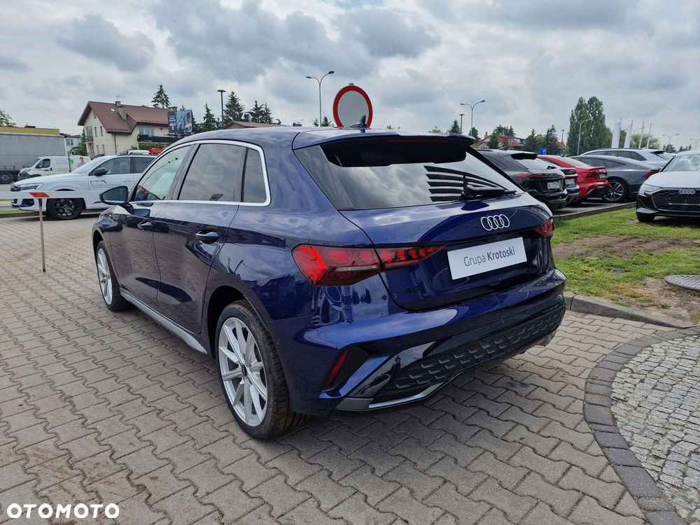 Audi A3 Sportback - 5