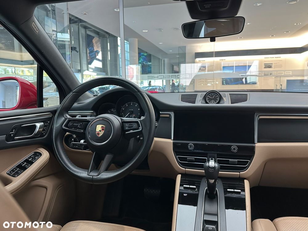 Porsche Macan Standard - 11