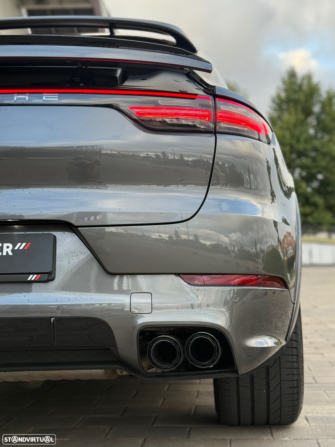 Porsche Cayenne Coupé Turbo S E-Hybrid - 17