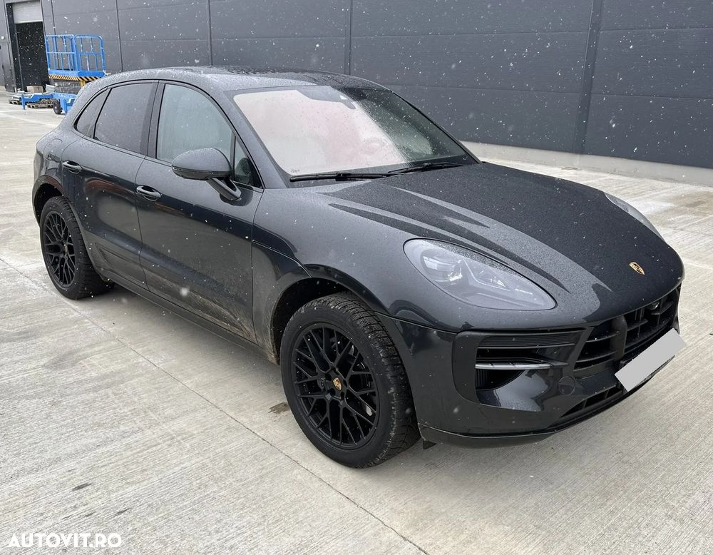 Porsche Macan - 40