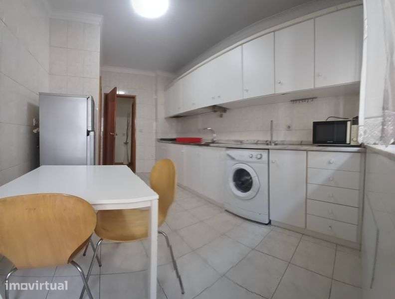 T1 arrendamento Azurem - Proximo do centro da cidade e da Universidade - Grande imagem: 2/6