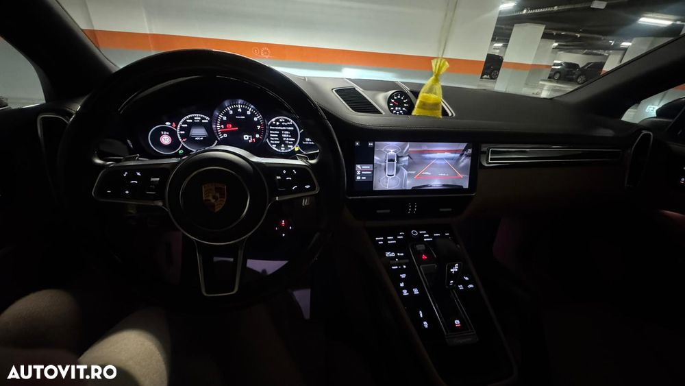 Porsche Cayenne Standard - 10