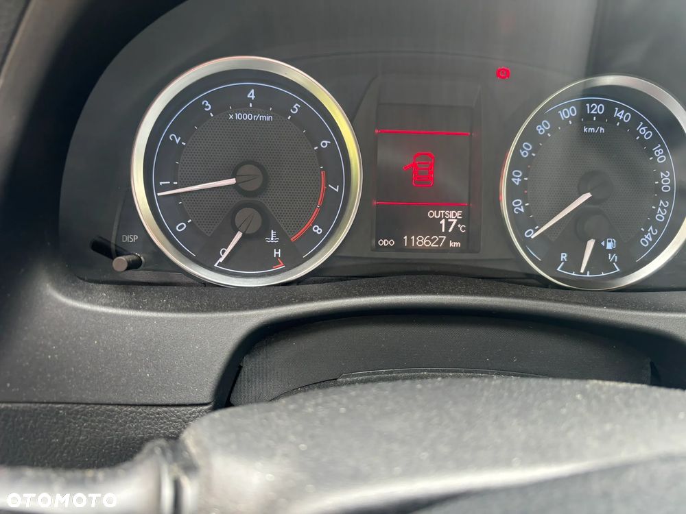 Toyota Auris 1.6 Premium Comfort - 12