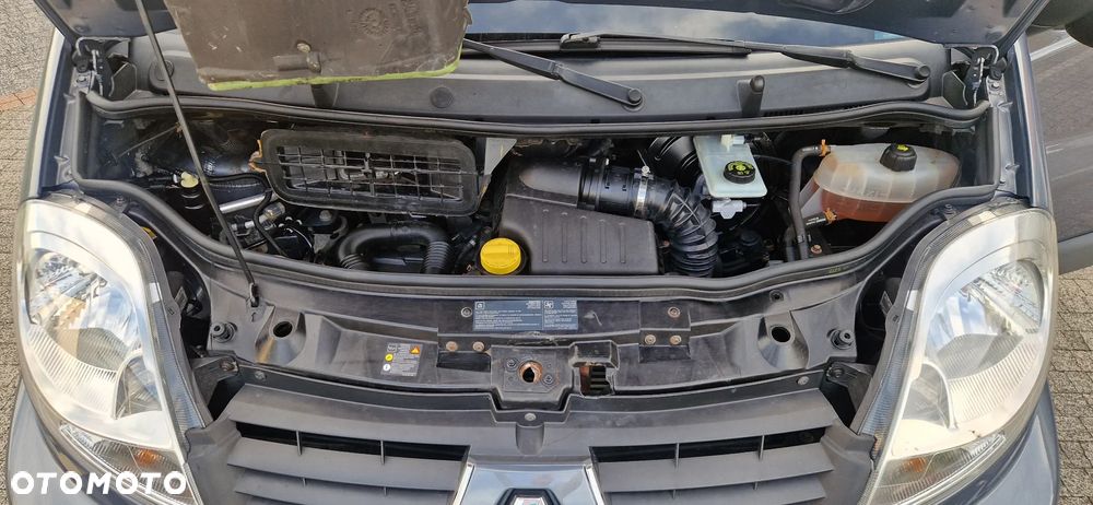 Renault Trafic Grand Passenger Pack Clim - 28