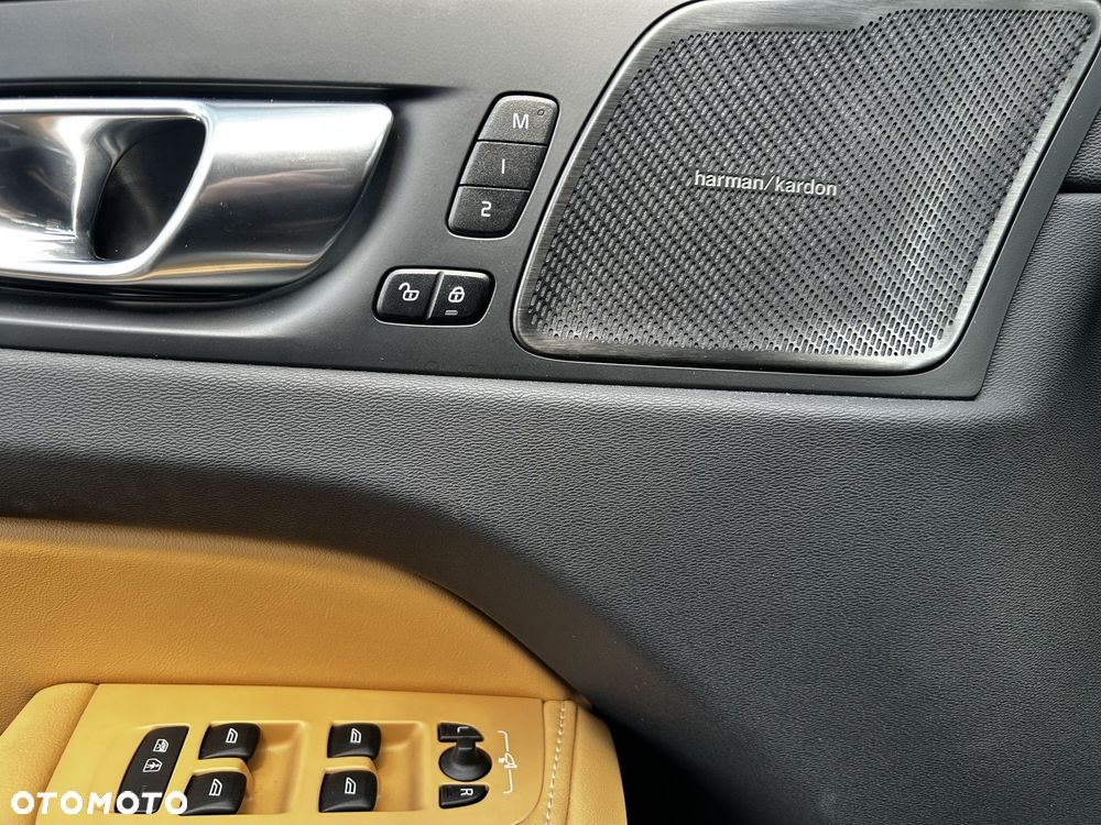 Volvo XC 60 - 15