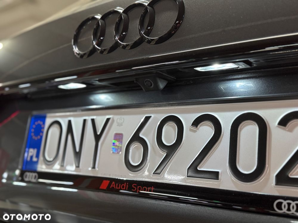 Audi A4 Avant 40 TDI quattro S tronic S line - 17