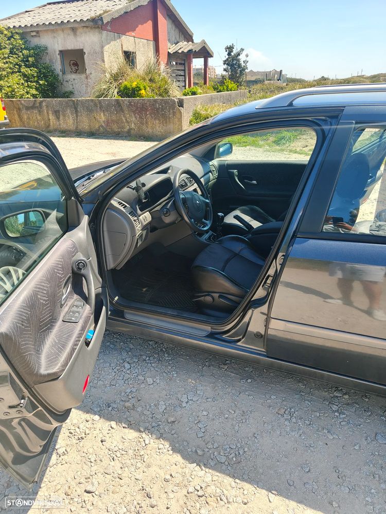 Renault Laguna Break 1.9 dCi Confort - 6