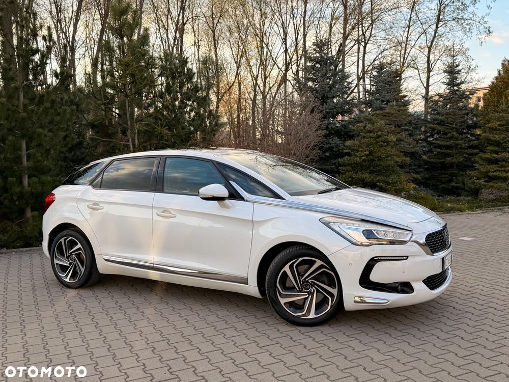 DS Automobiles DS 5 - 30