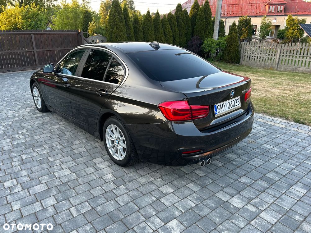 BMW Seria 3 320d Luxury Line - 4