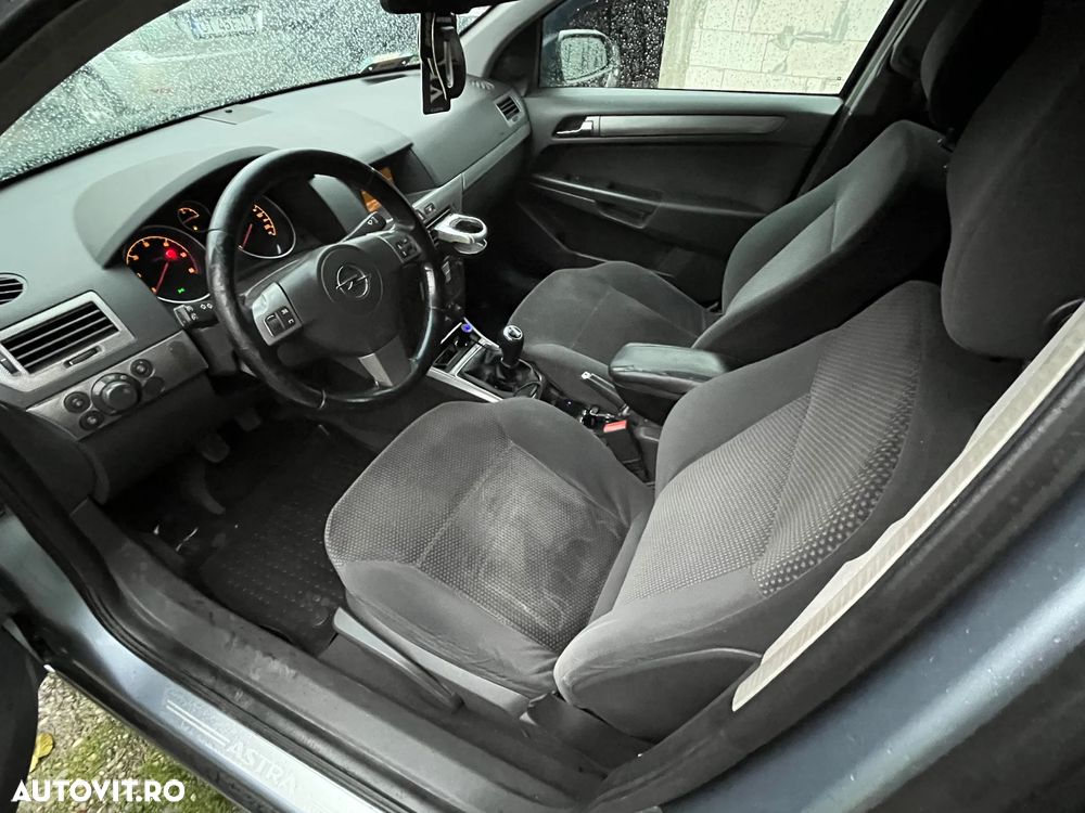 Opel Astra 1.7 CDTI Caravan - 13