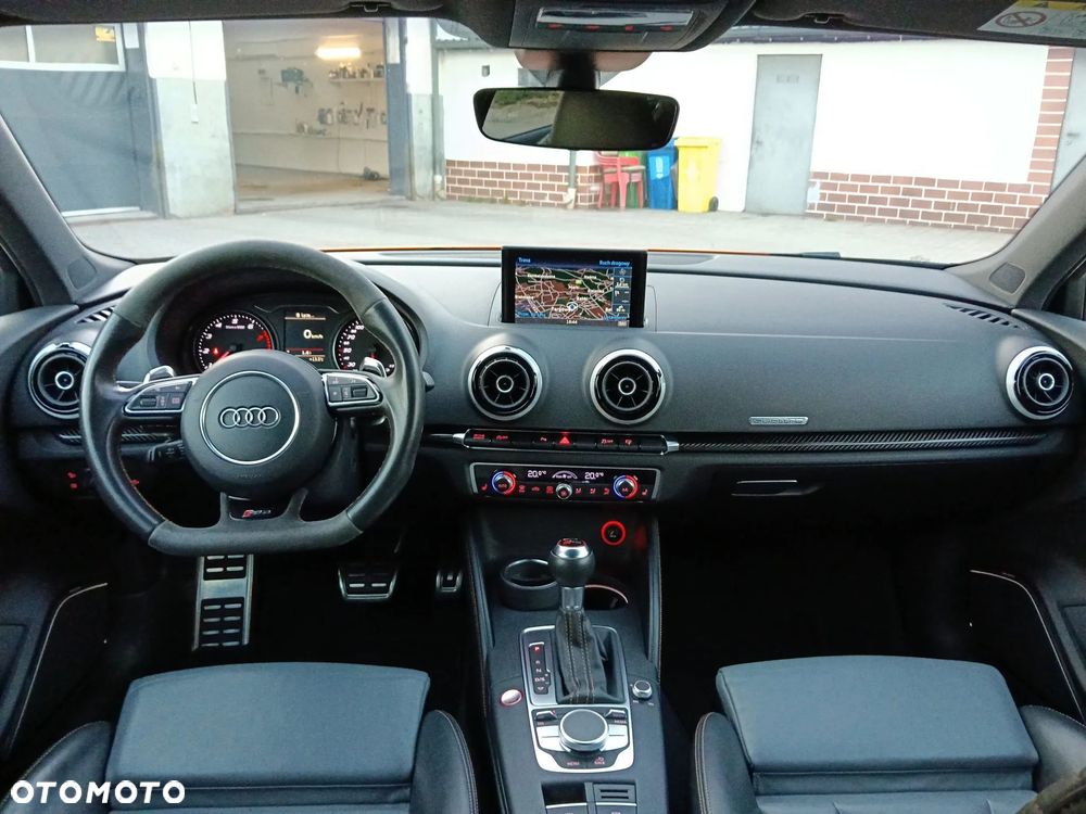 Audi RS3 Sportback - 24