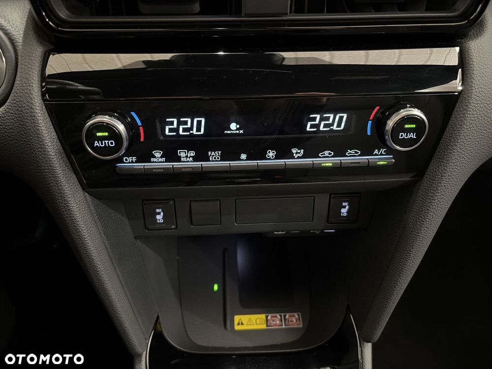 Toyota Yaris Cross Hybrid 1.5 Executive - 19